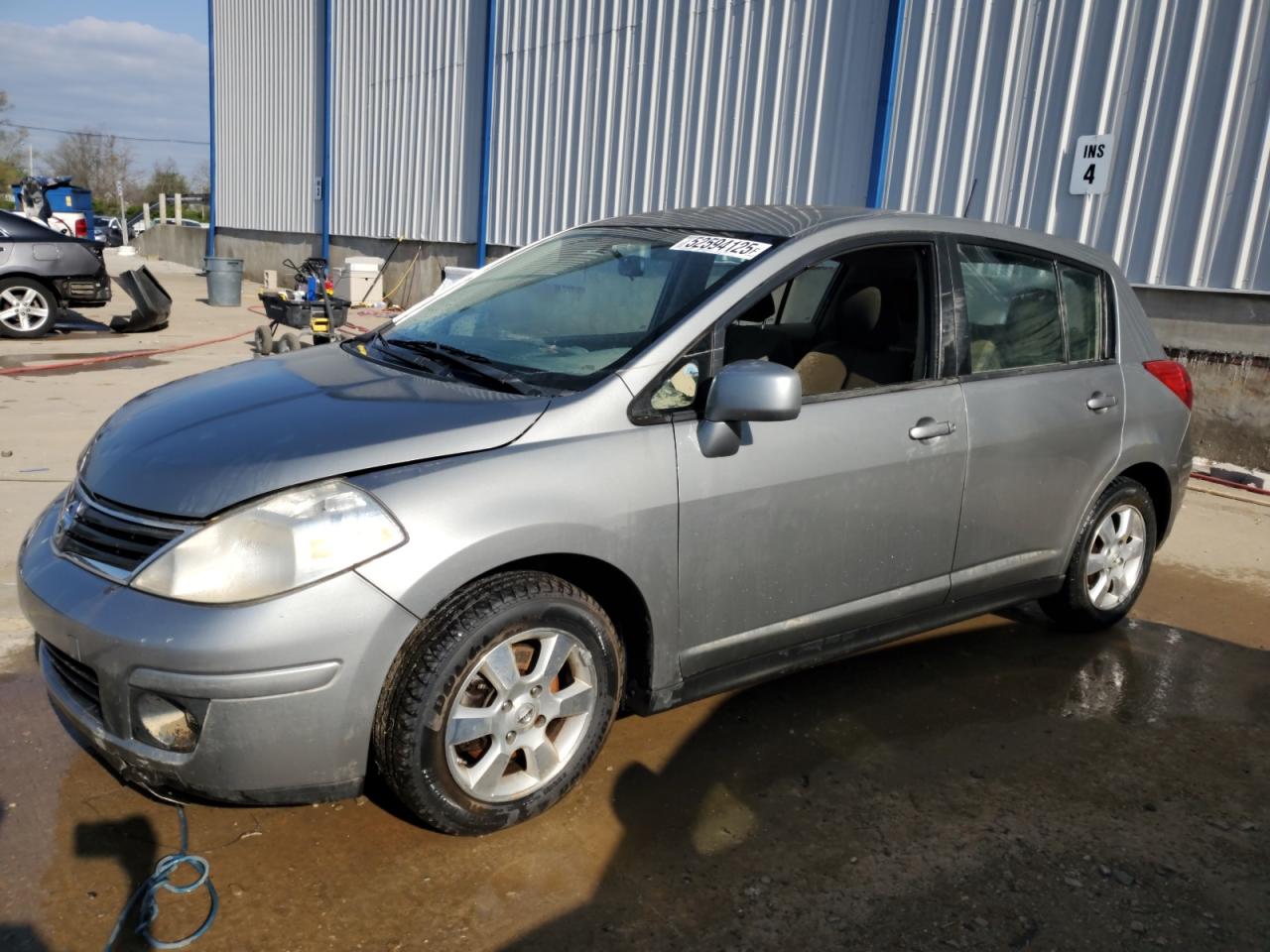 NISSAN VERSA S 2012