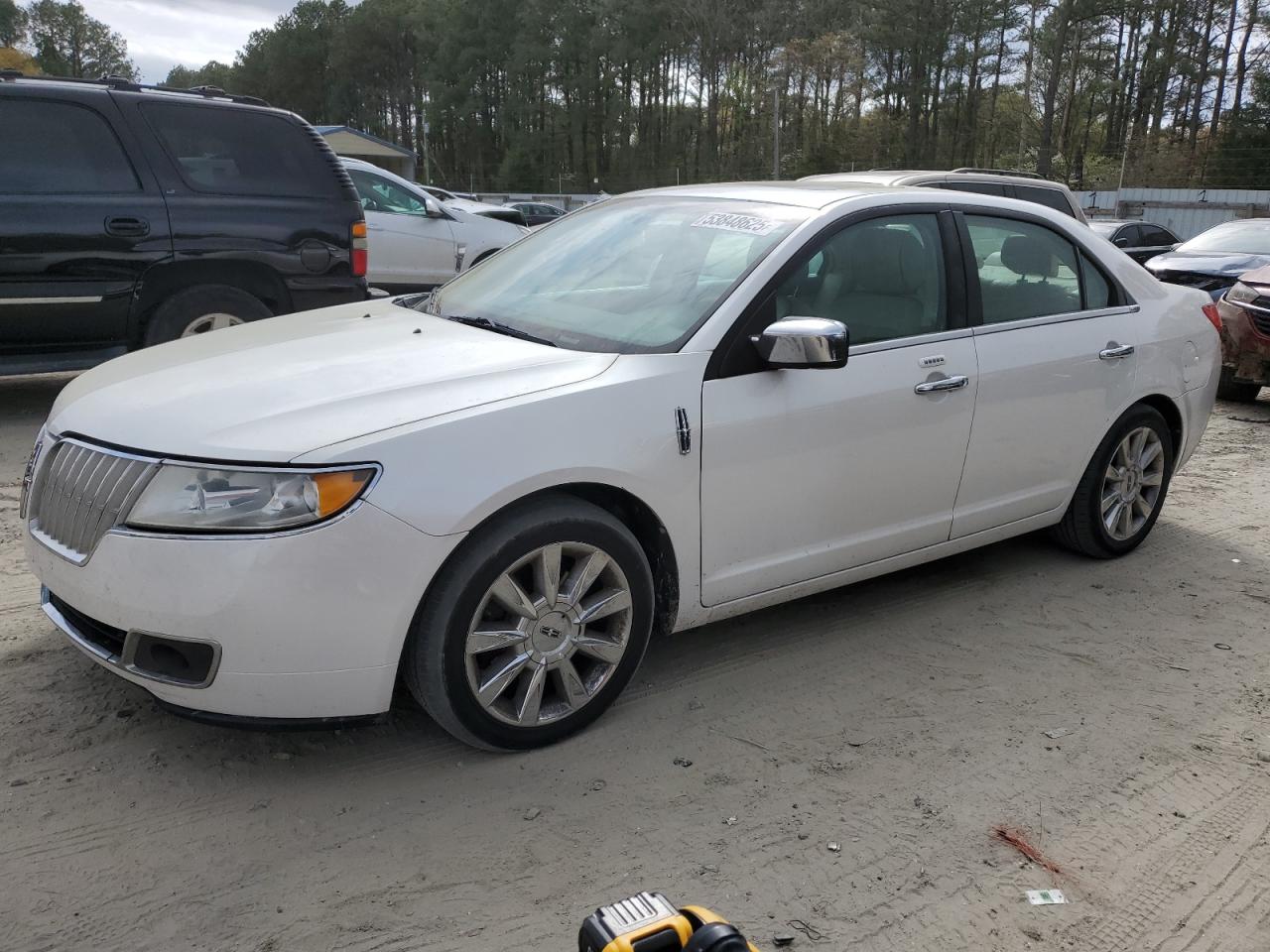 LINCOLN MKZ 2012