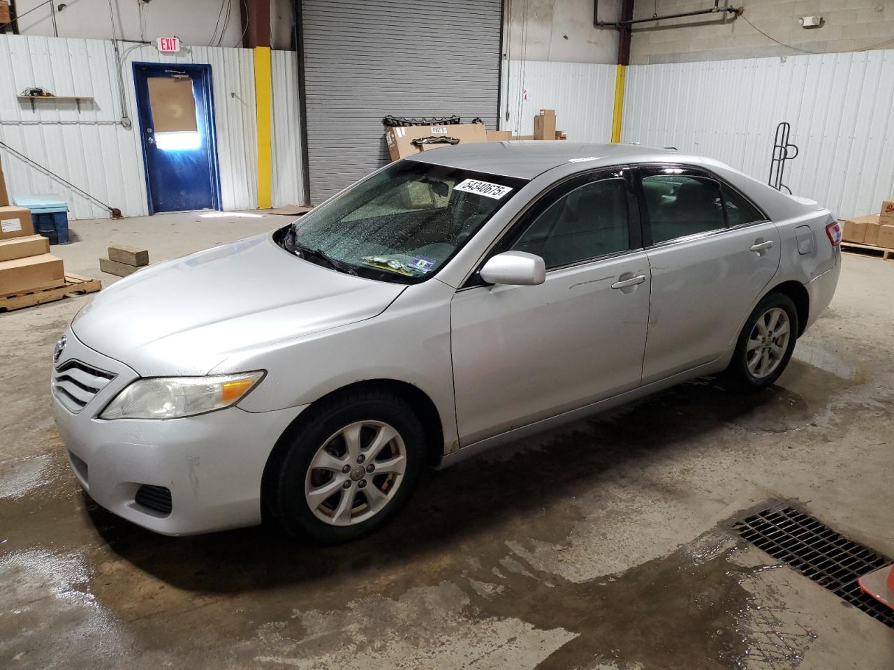 TOYOTA CAMRY BASE 2011