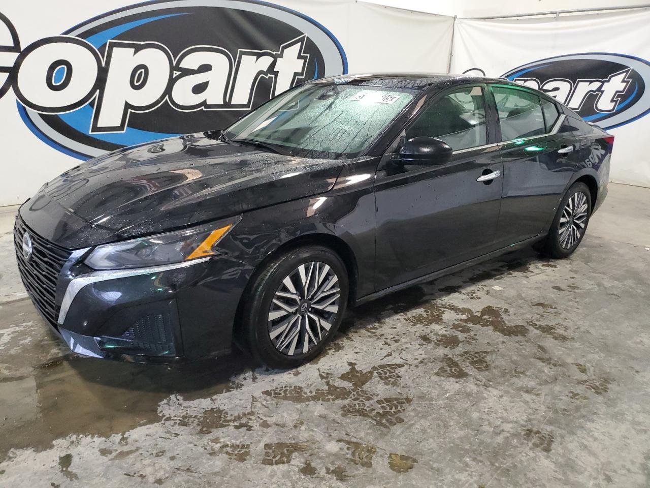 NISSAN ALTIMA SV 2024