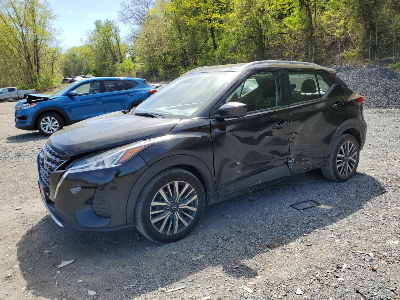 NISSAN KICKS 2023