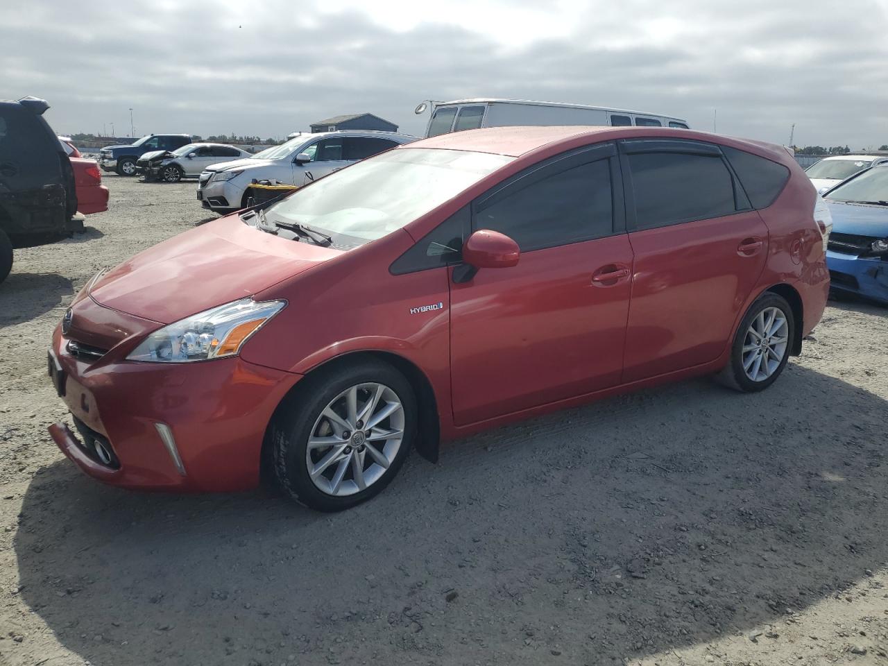 TOYOTA PRIUS V 2012