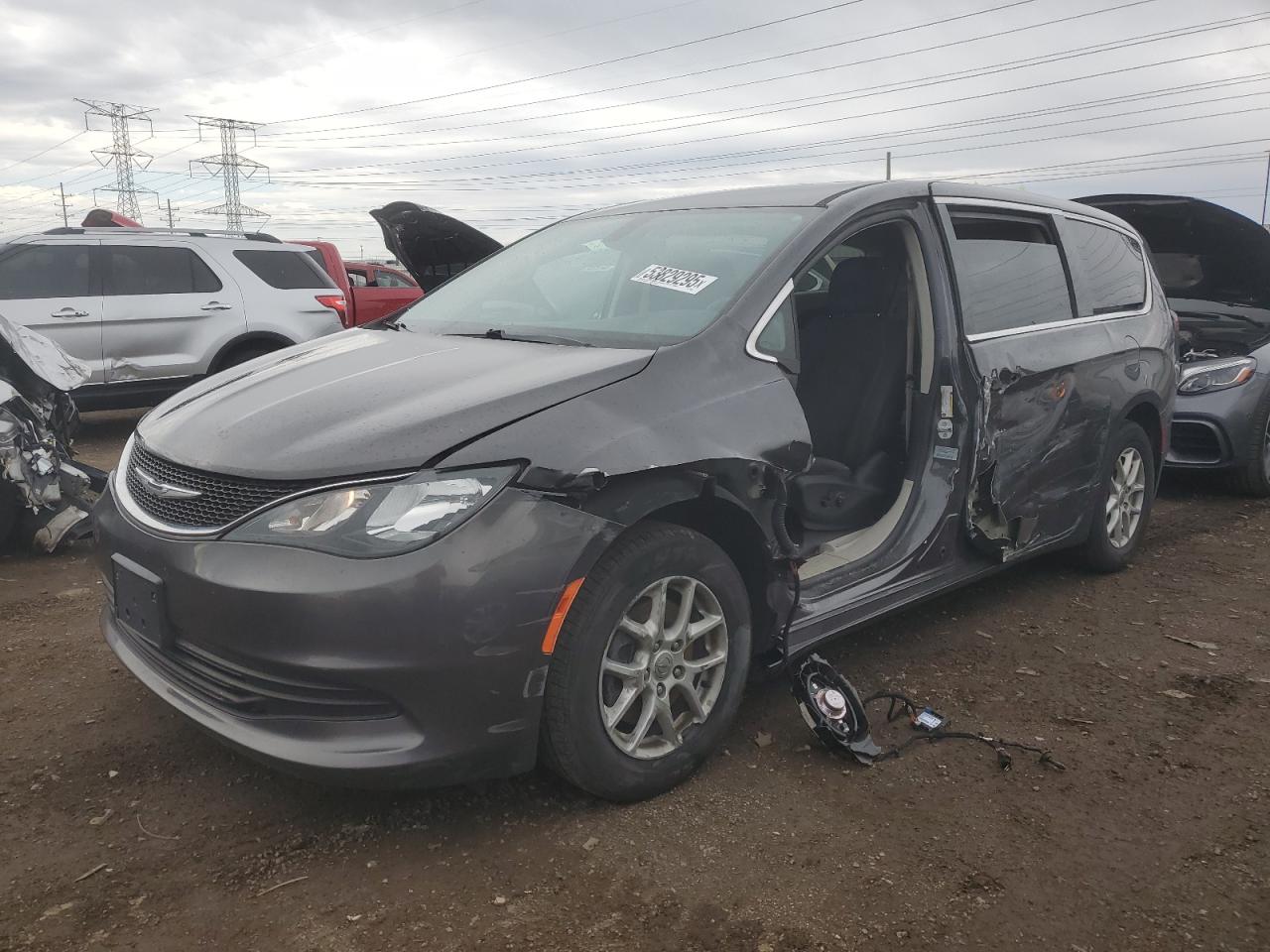 CHRYSLER PACIFICA L 2017