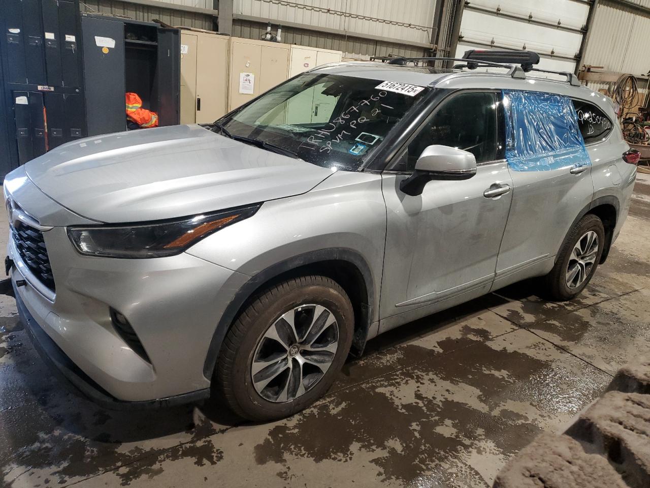 TOYOTA HIGHLANDER 2021