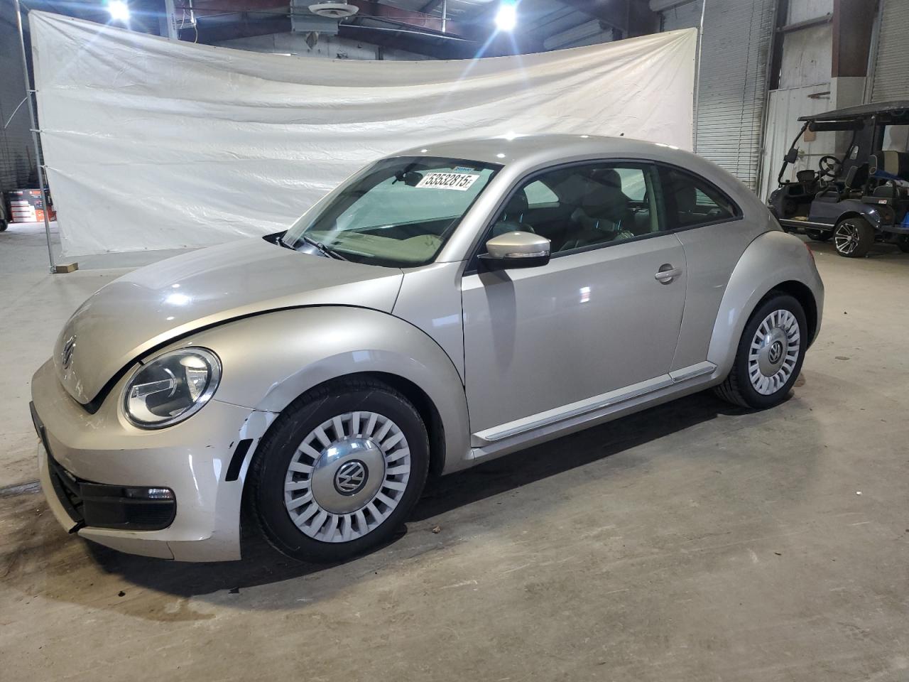 VOLKSWAGEN BEETLE 2013