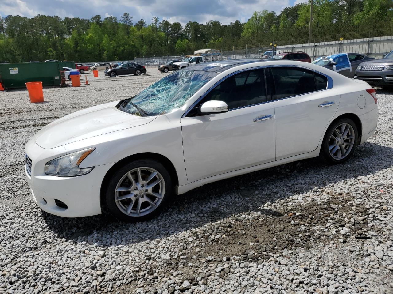 NISSAN MAXIMA S 2011