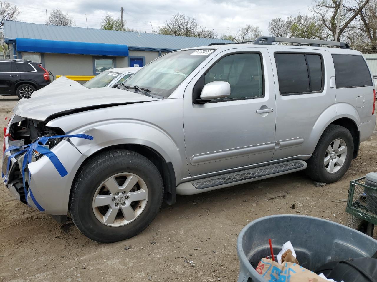 NISSAN PATHFINDER 2010