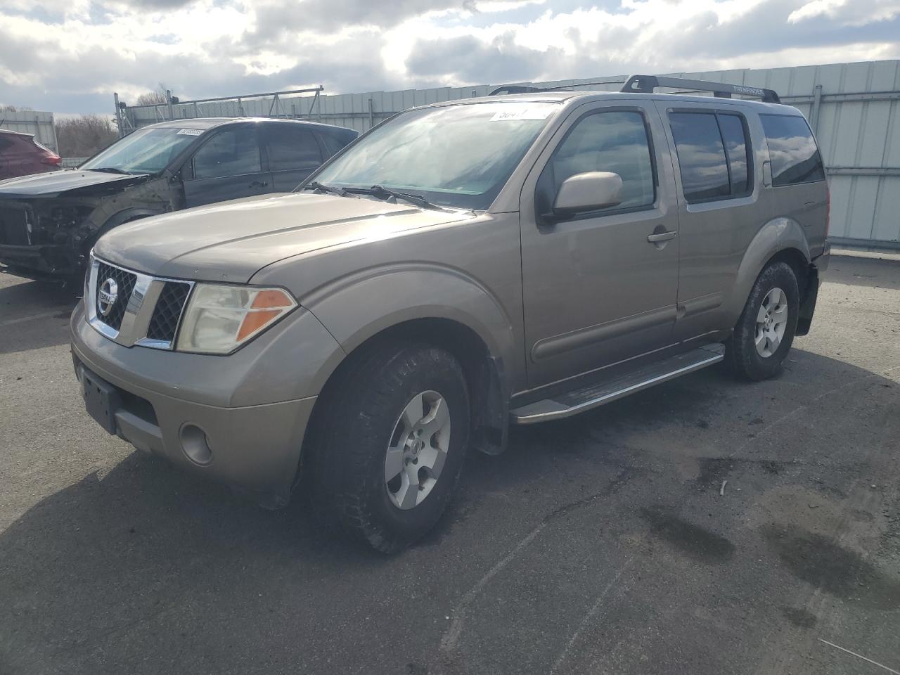 NISSAN PATHFINDER 2005