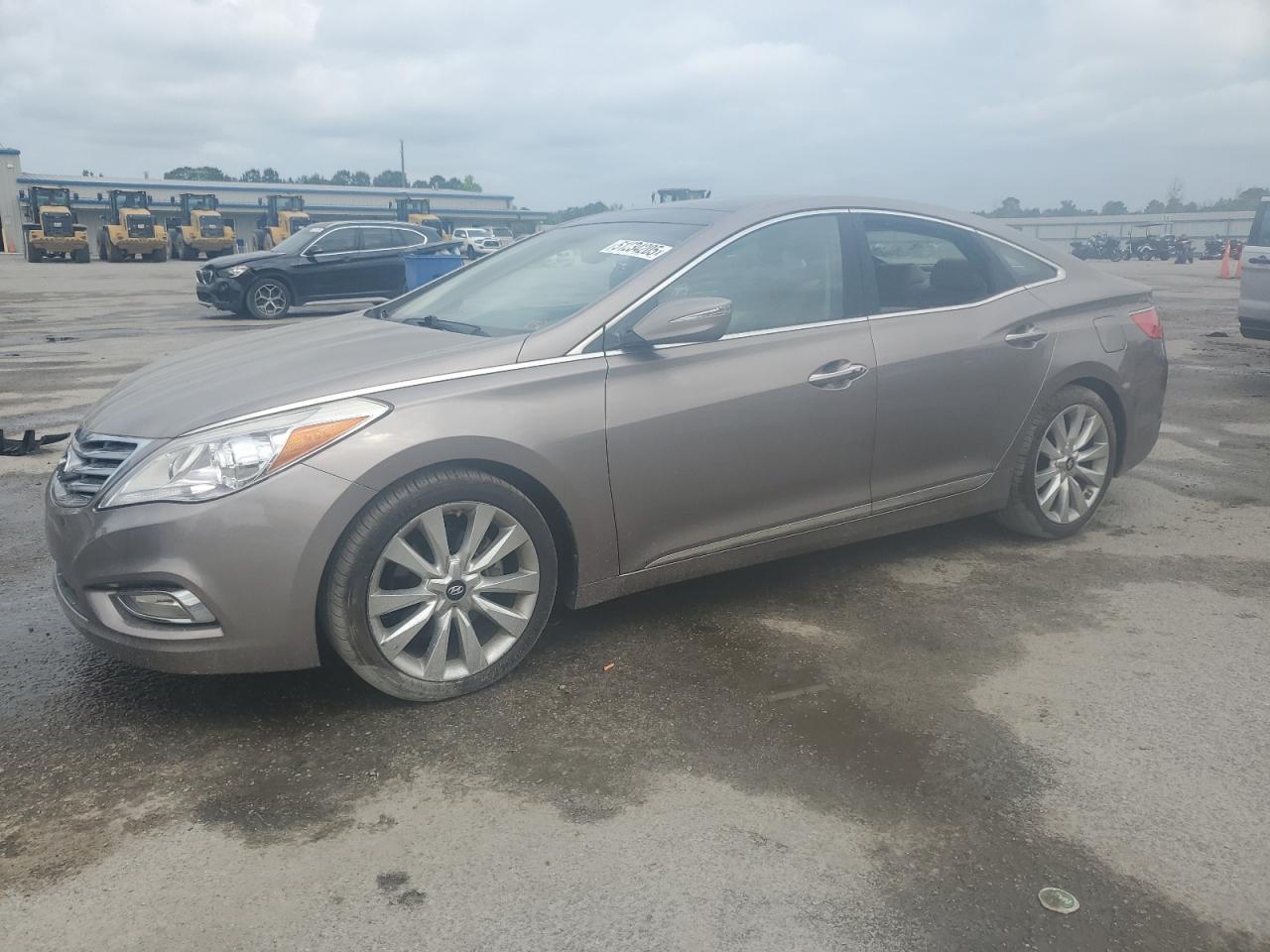 HYUNDAI AZERA GLS 2013