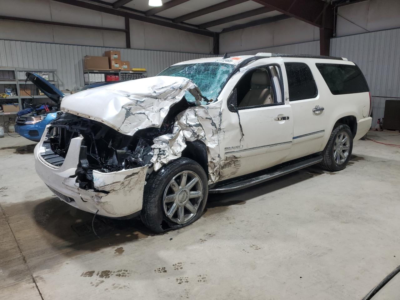 GMC YUKON XL D 2012