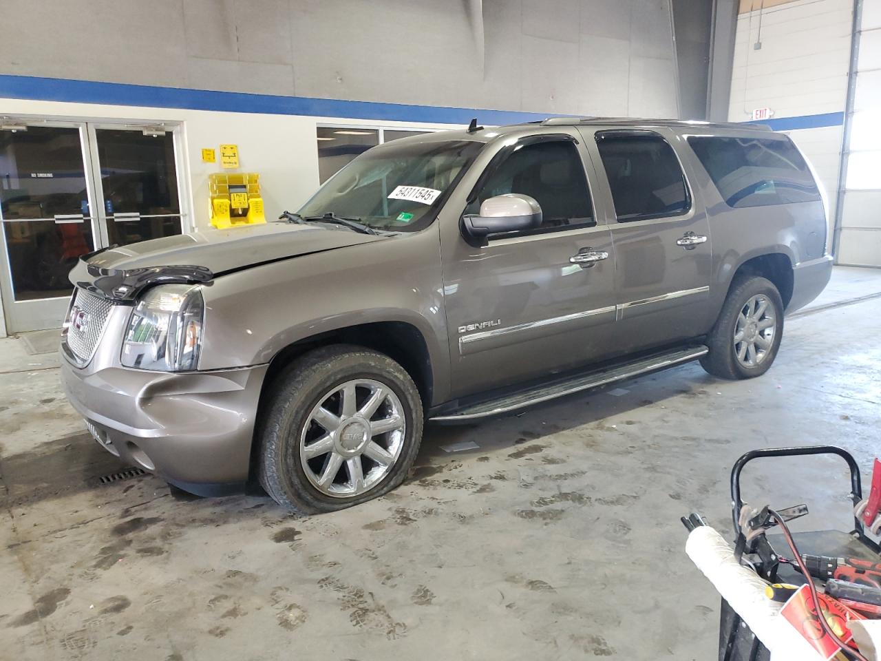 GMC YUKON XL D 2012