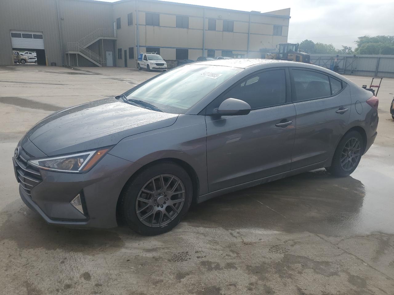HYUNDAI ELANTRA SE 2020
