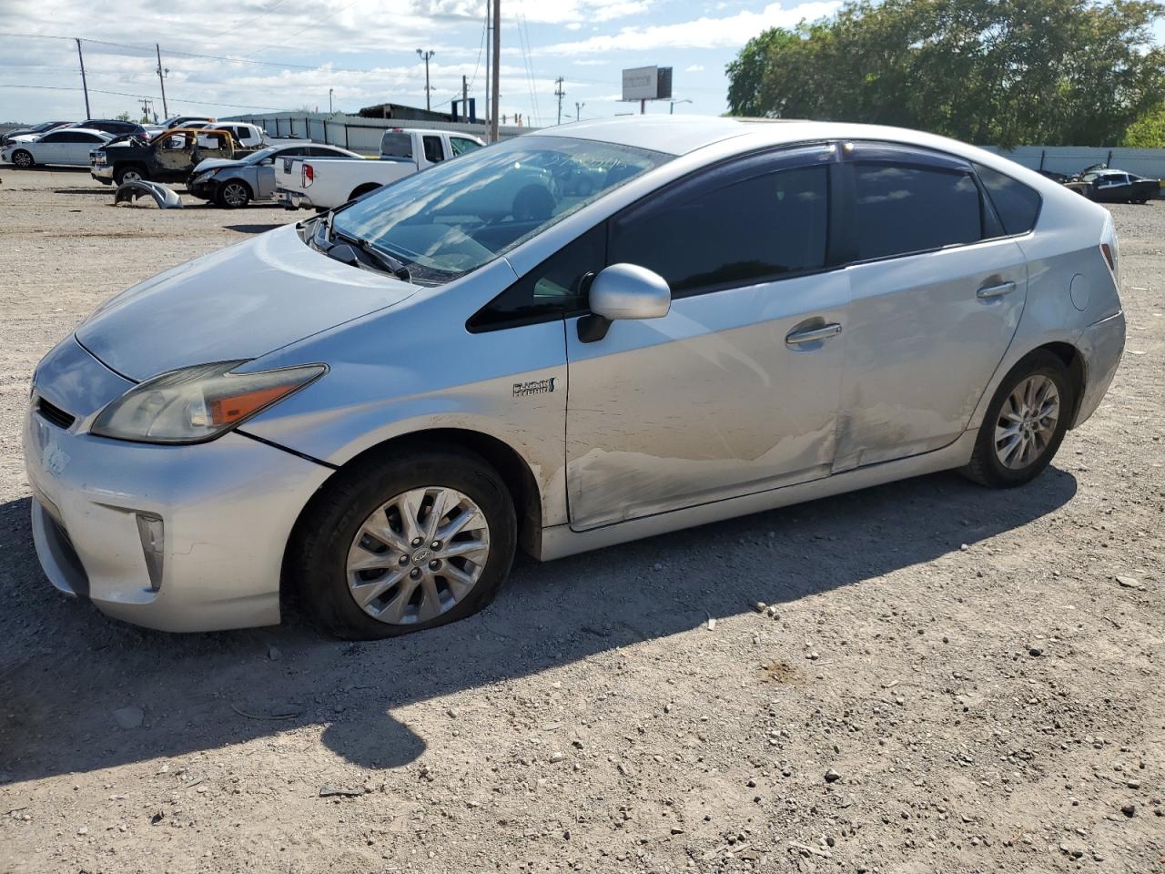 TOYOTA PRIUS V 2012