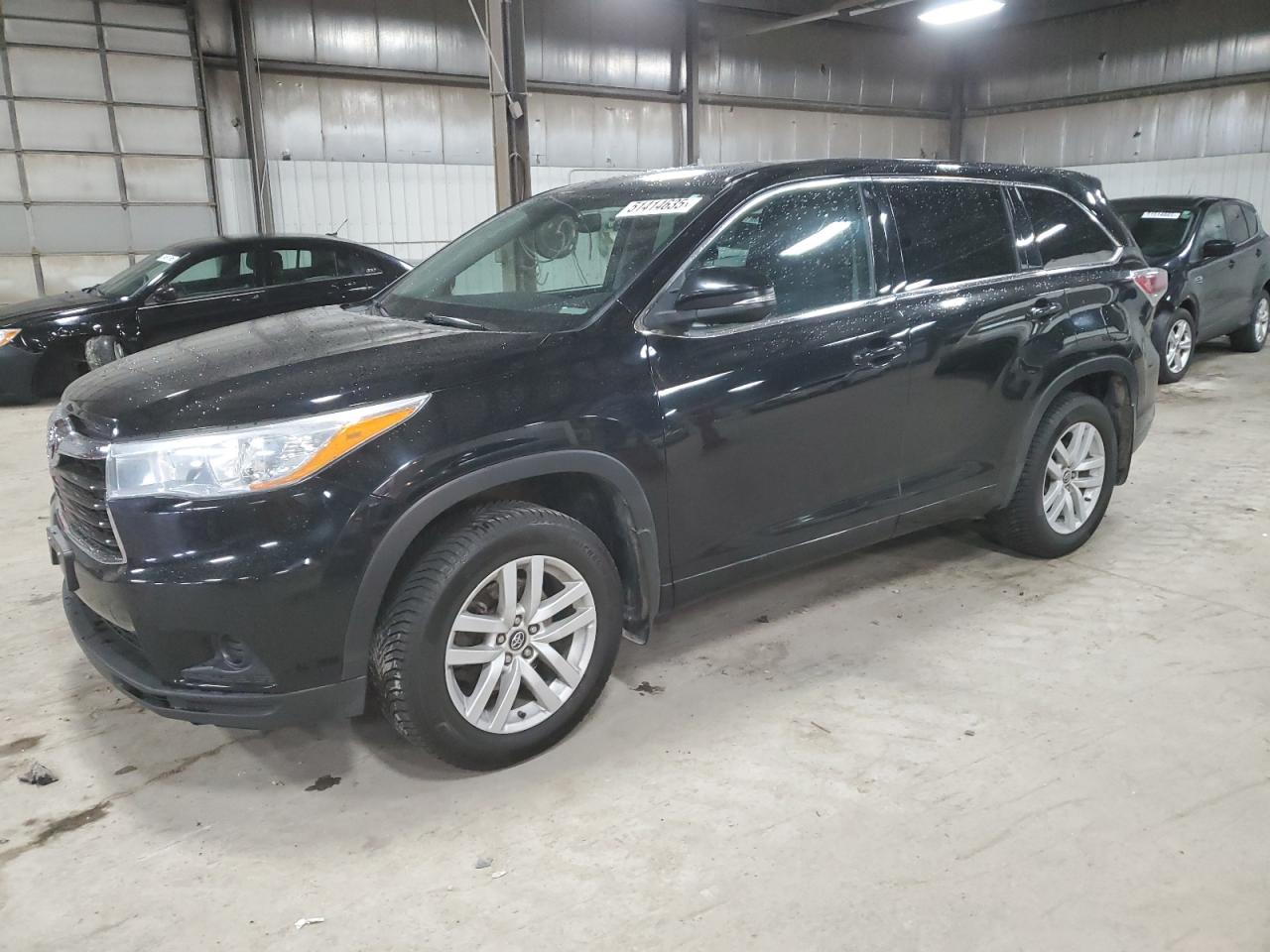 TOYOTA HIGHLANDER 2016