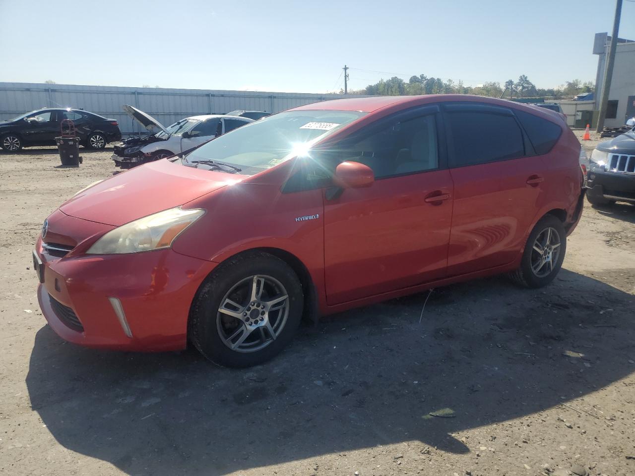 TOYOTA PRIUS V 2012