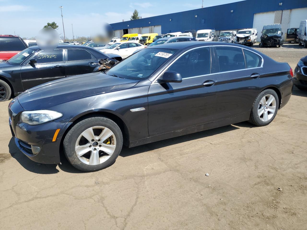 BMW 528 XI 2013