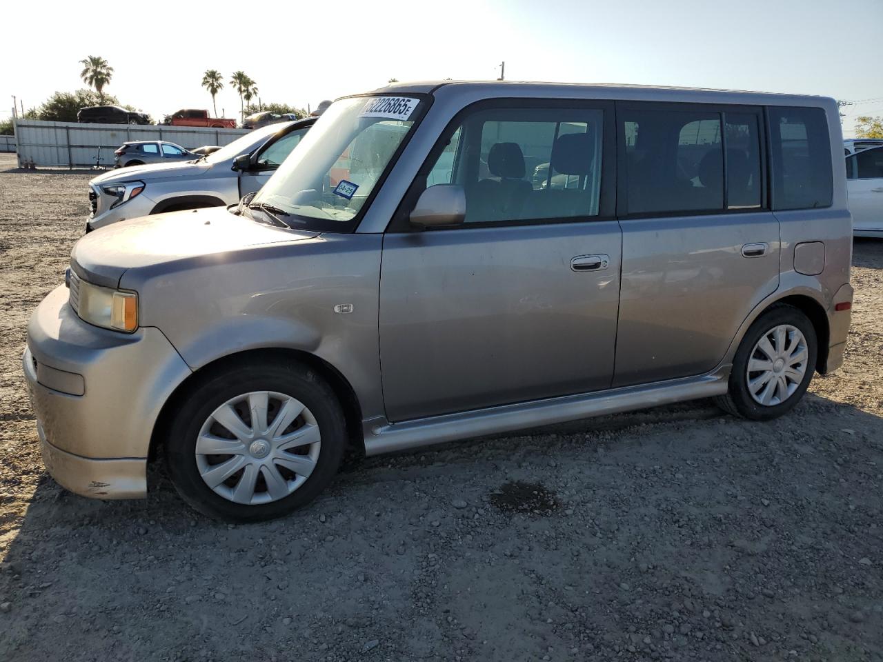 TOYOTA SCION XB 2004