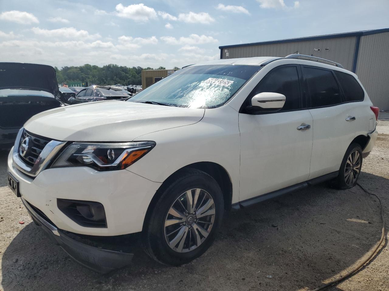 NISSAN PATHFINDER 2018