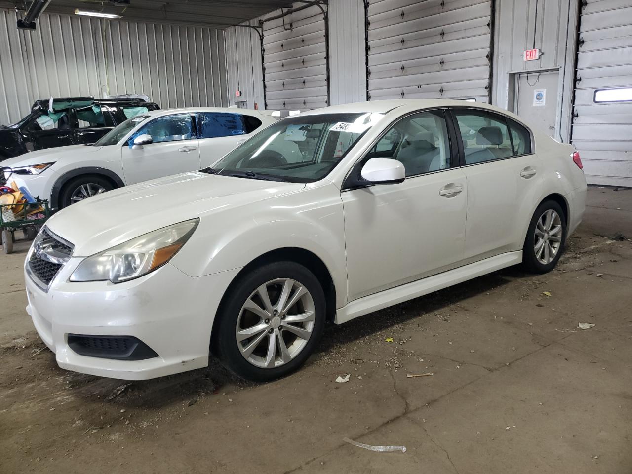 SUBARU LEGACY 2.5 2013