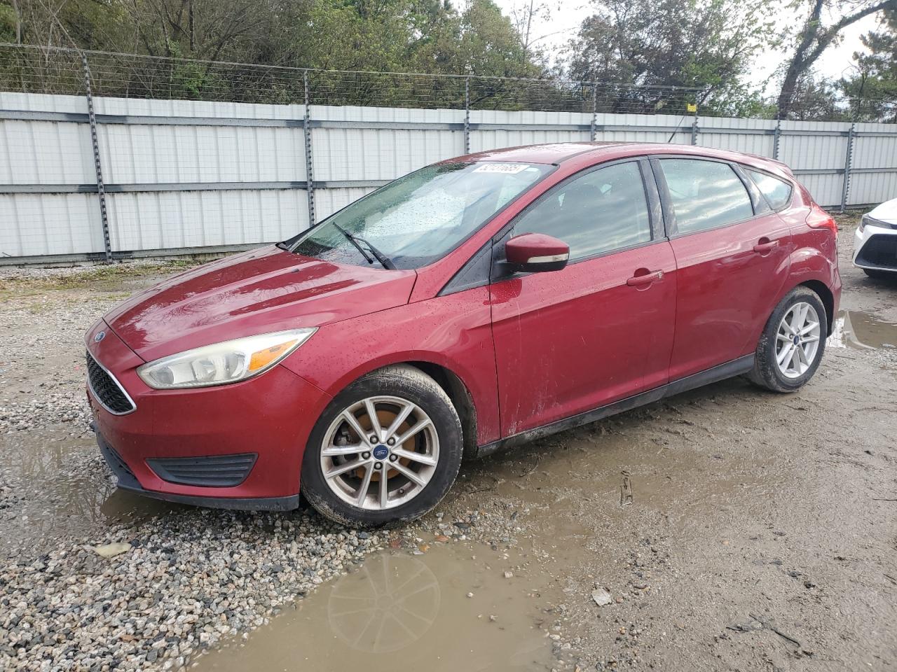 FORD FOCUS SE 2016