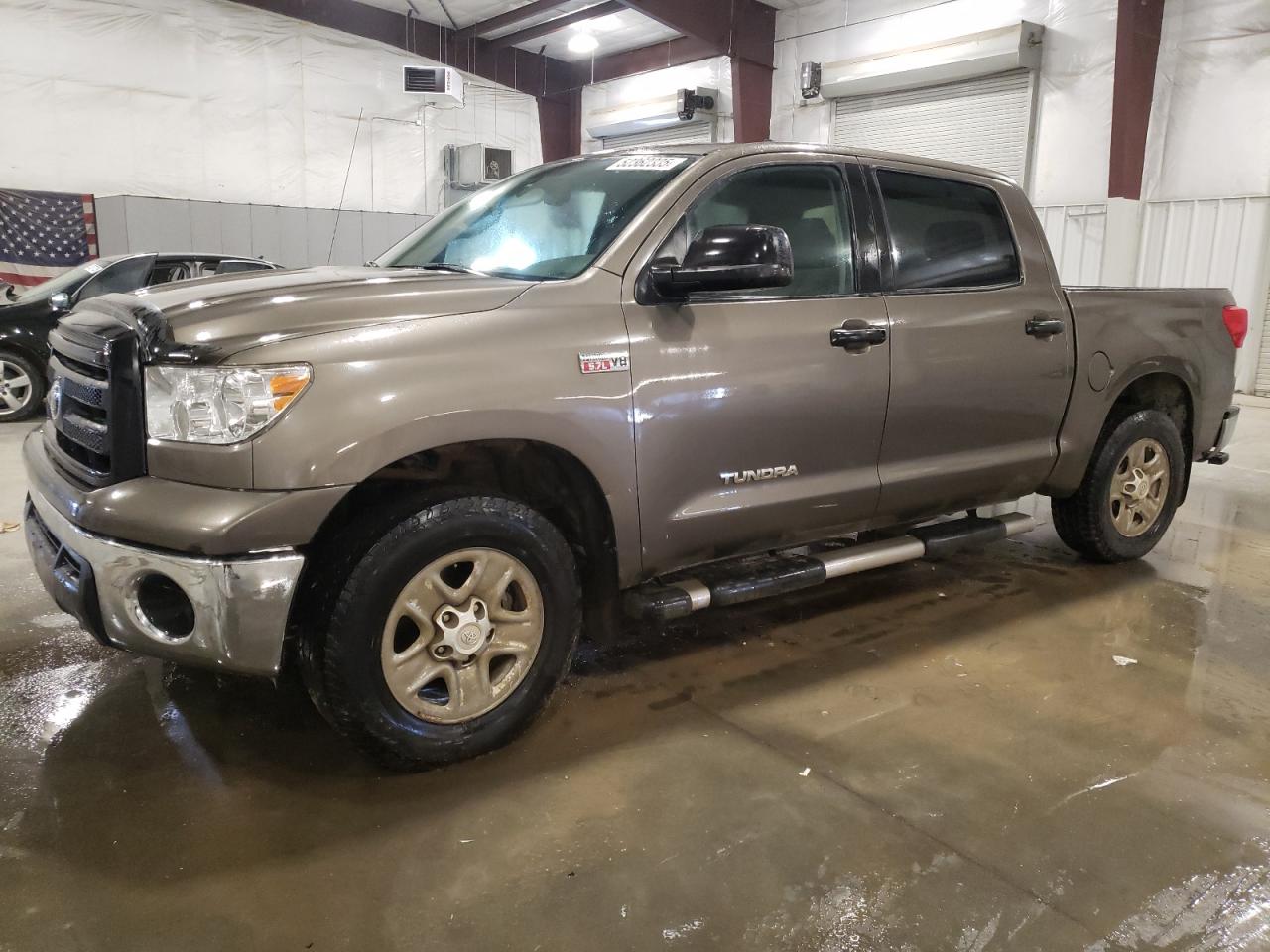 TOYOTA TUNDRA CRE 2011
