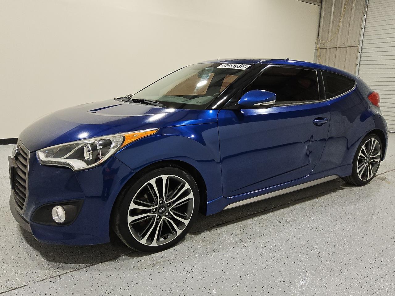 HYUNDAI VELOSTER T 2016