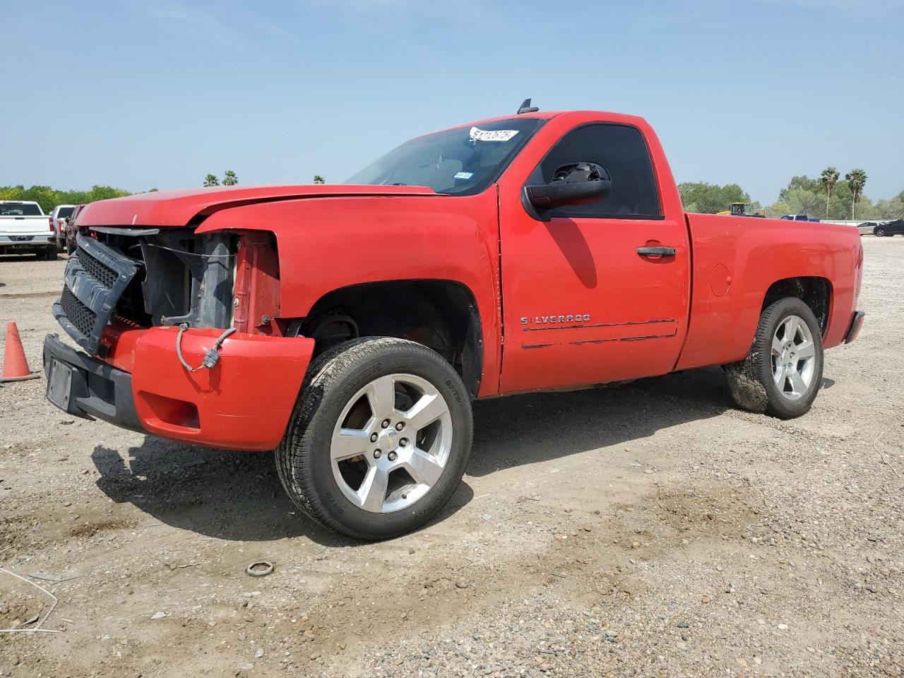 CHEVROLET SILVERADO 2011