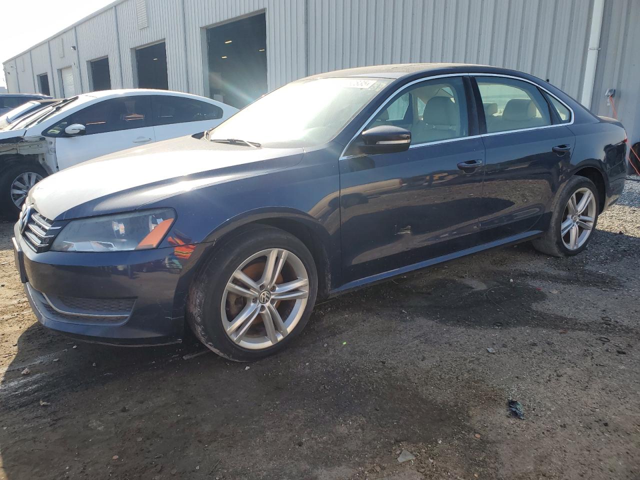 VOLKSWAGEN PASSAT SE 2014
