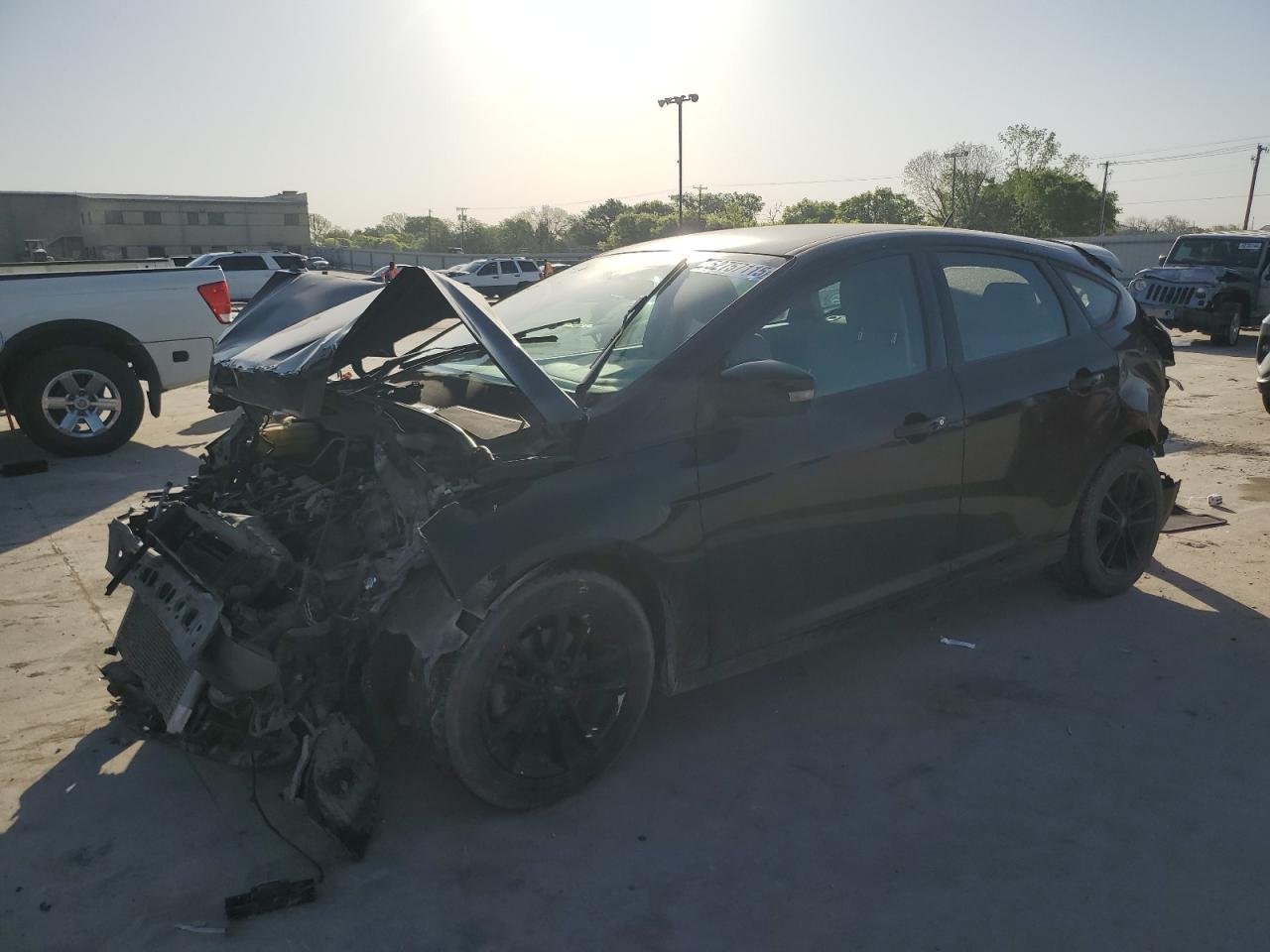 FORD FOCUS SE 2017
