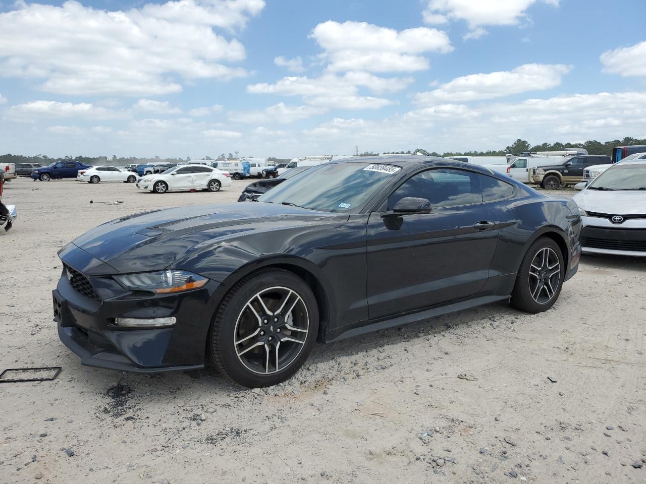 FORD MUSTANG 2021