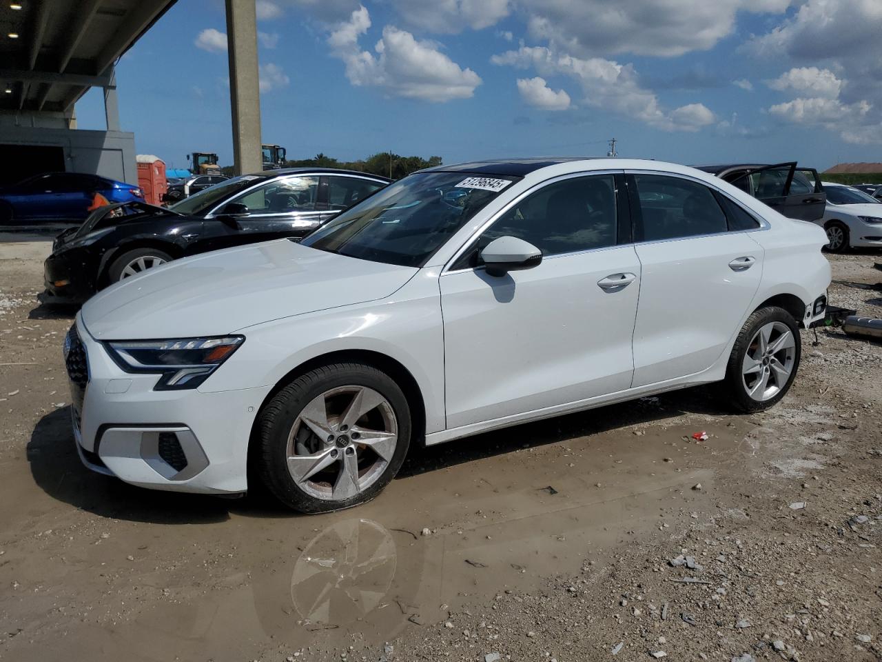 AUDI A3 PREMIUM 2024