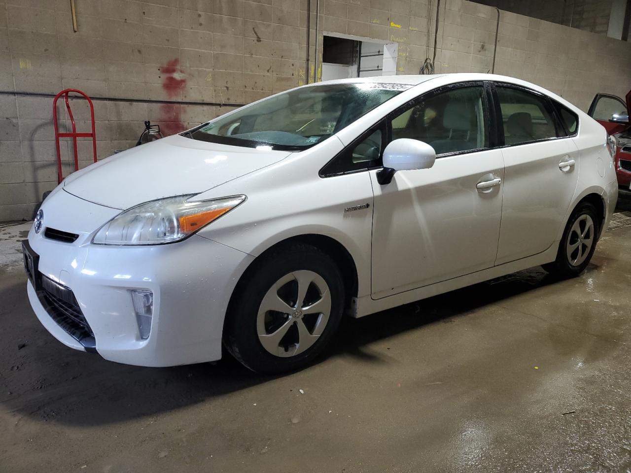 TOYOTA PRIUS 2013
