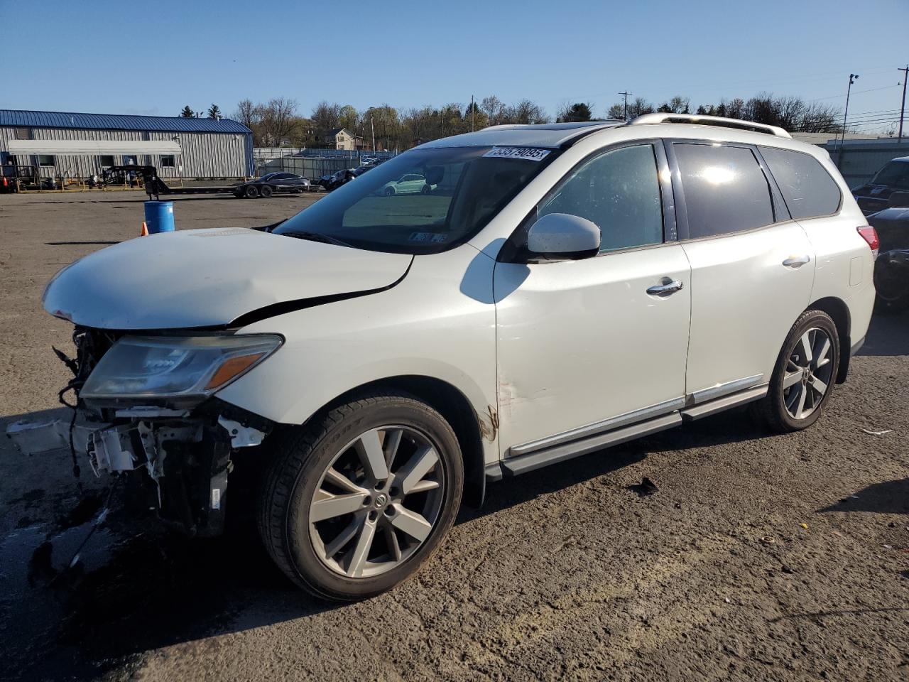 NISSAN PATHFINDER 2015