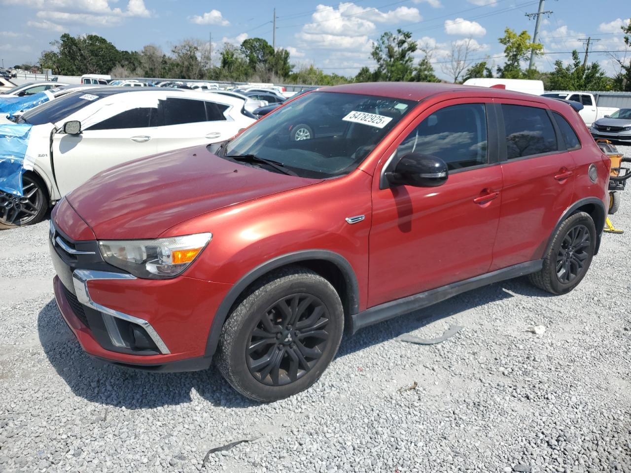 MITSUBISHI OUTLANDER 2018