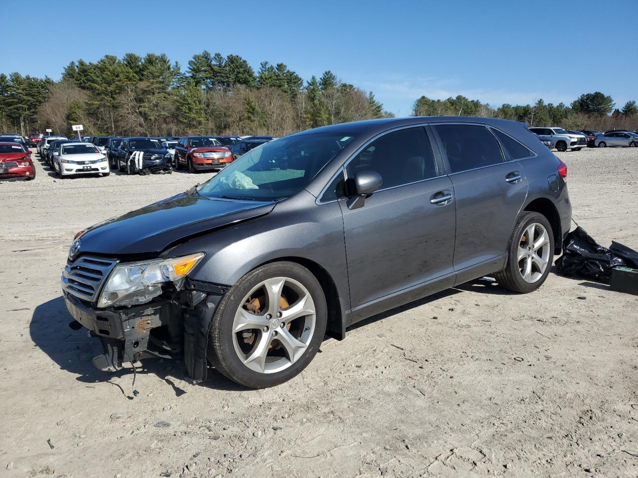 TOYOTA VENZA LE 2012