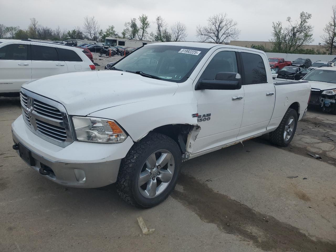 RAM 1500 SLT 2015