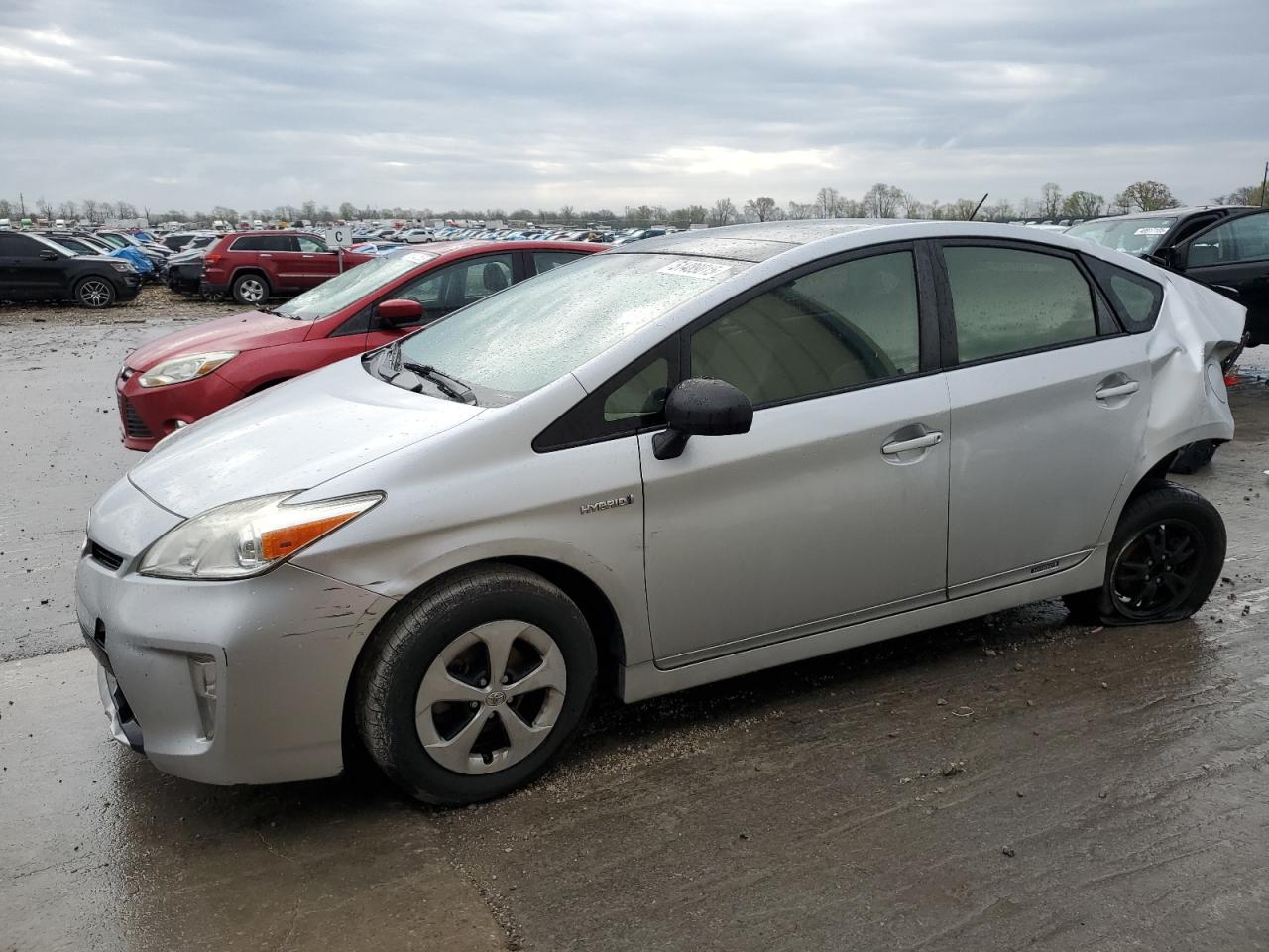 TOYOTA PRIUS 2013