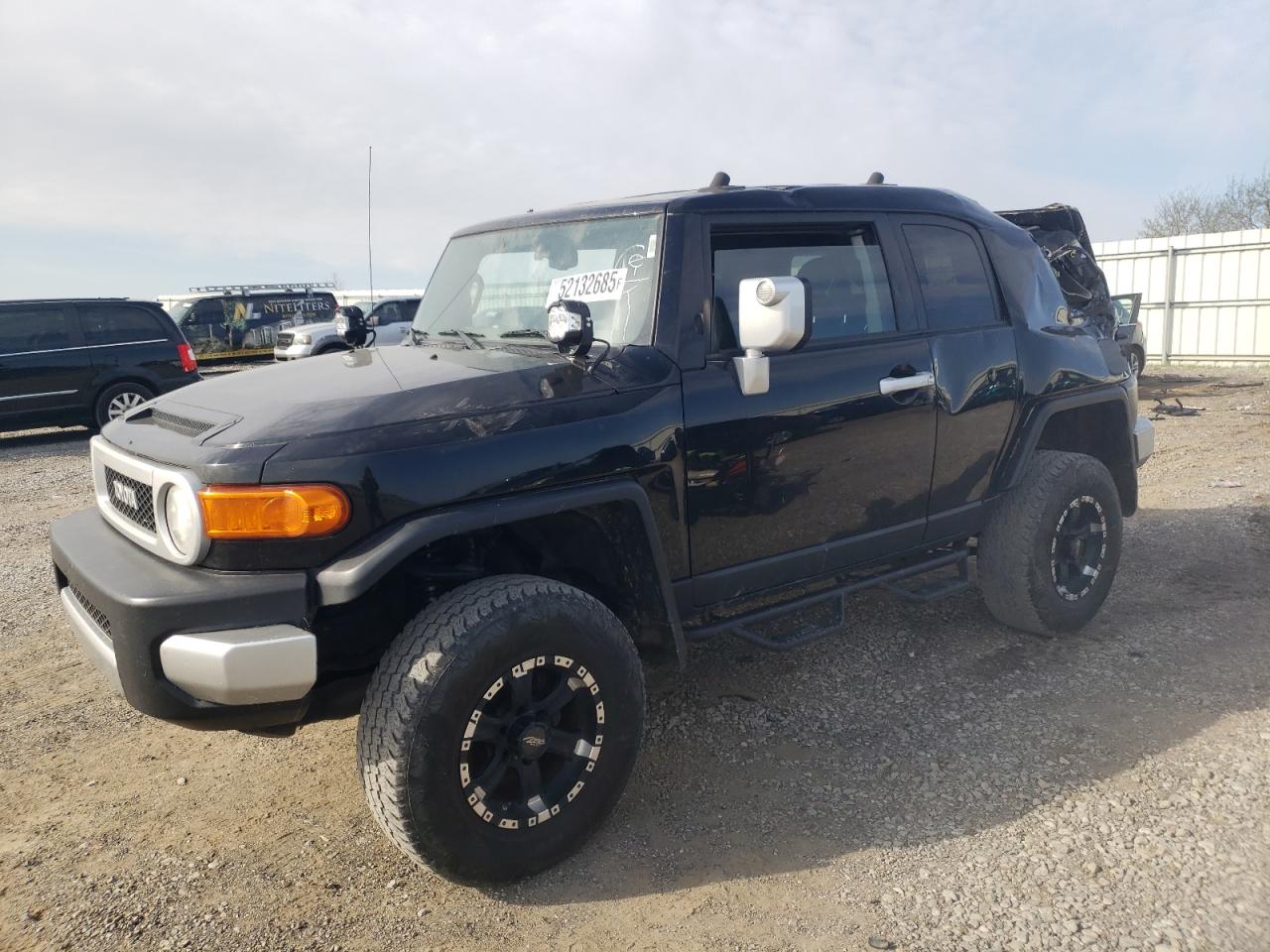 TOYOTA FJ CRUISER 2010