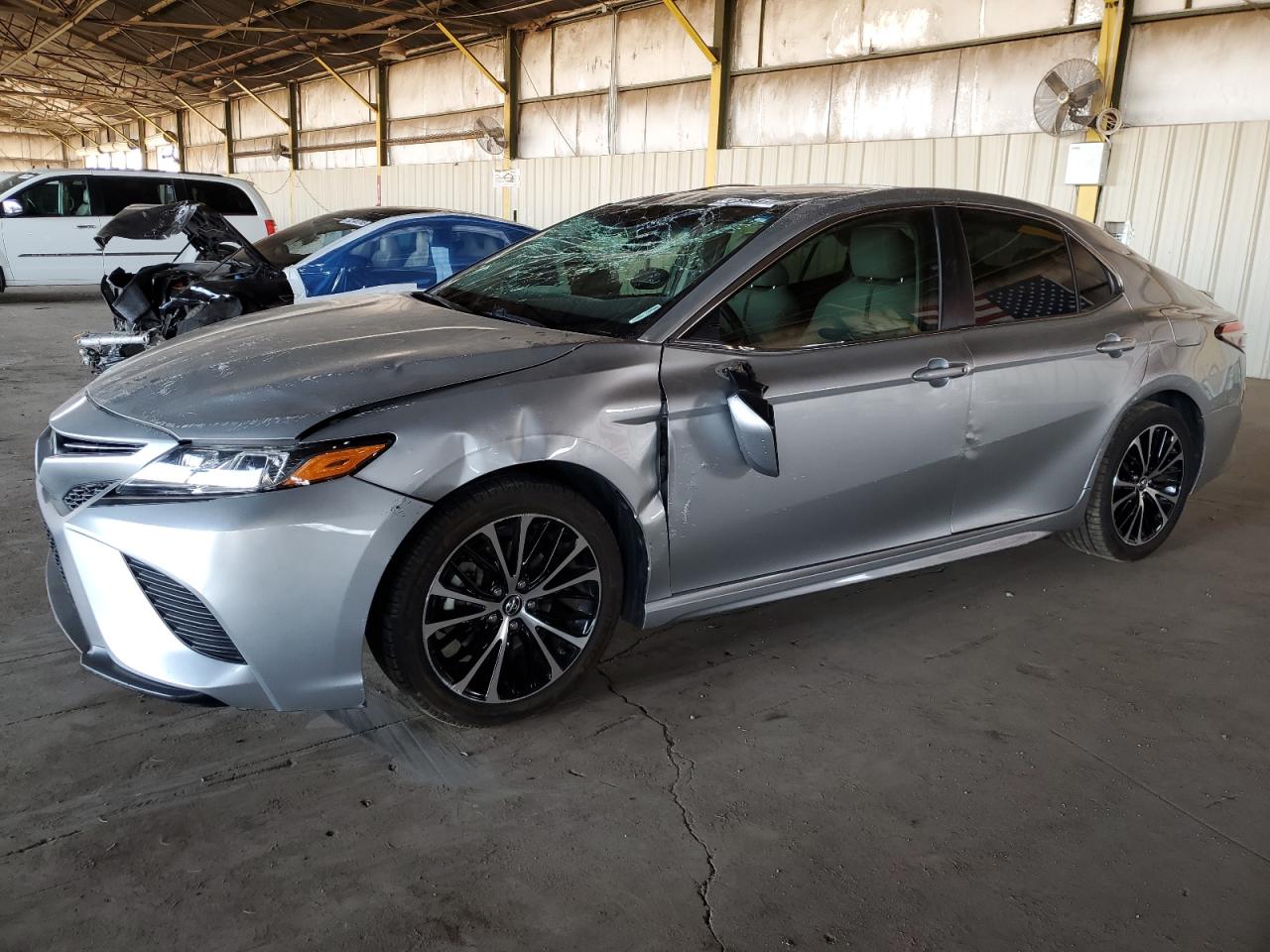 TOYOTA CAMRY L 2018