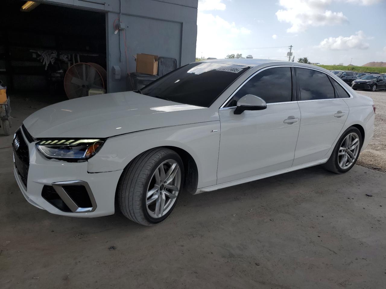AUDI A4 PREMIUM 2023