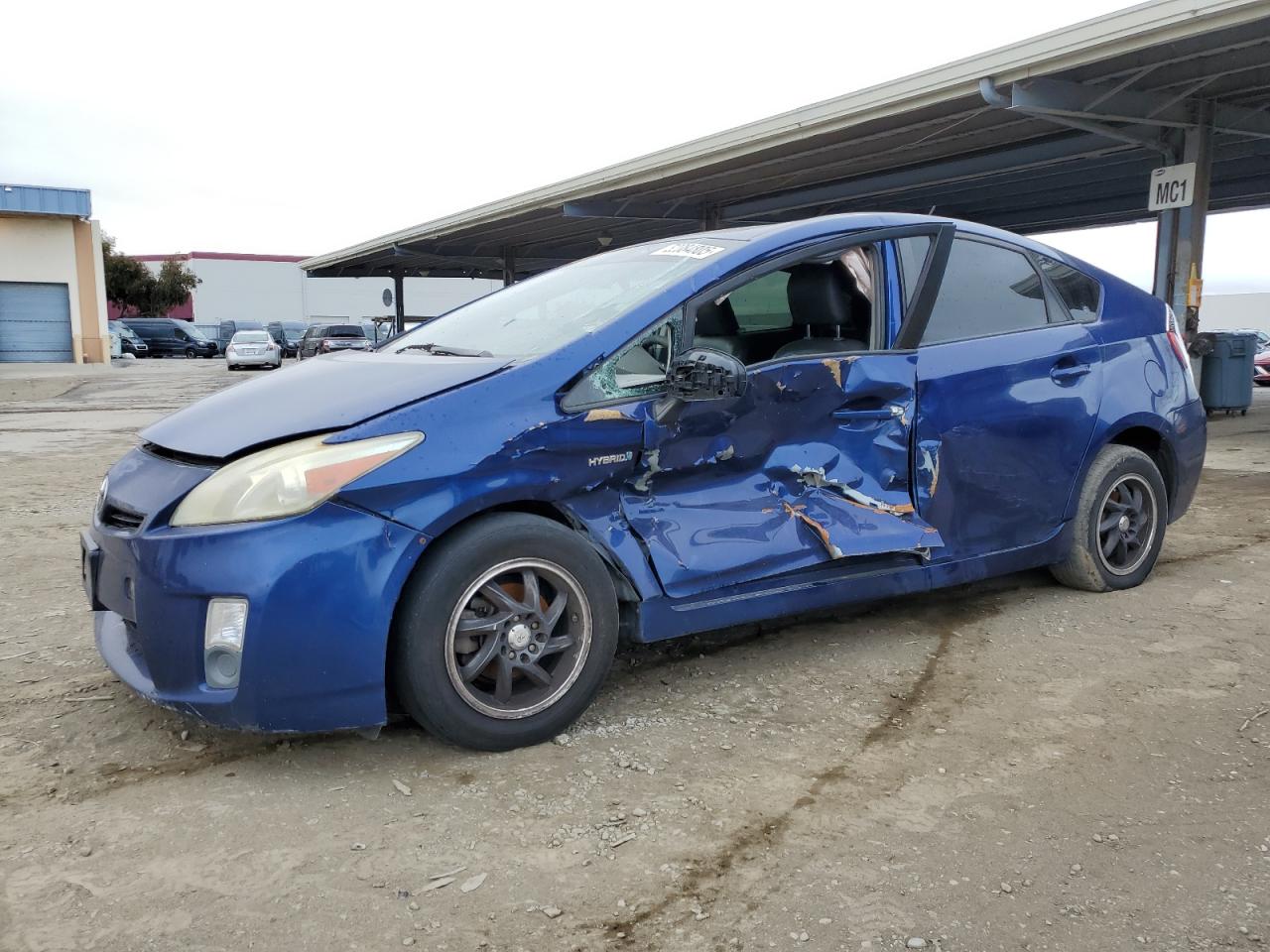 TOYOTA PRIUS 2010