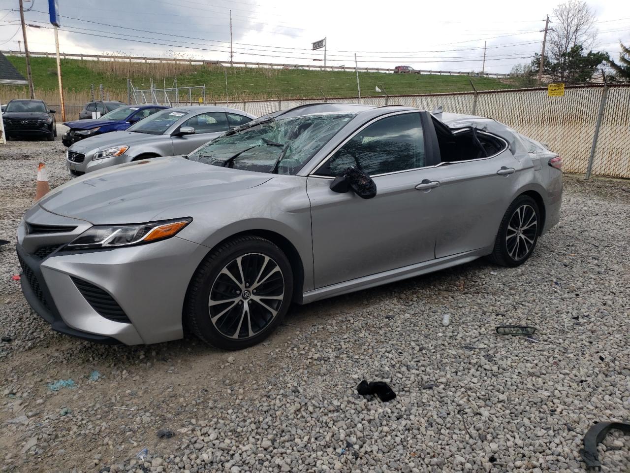 TOYOTA CAMRY L 2019