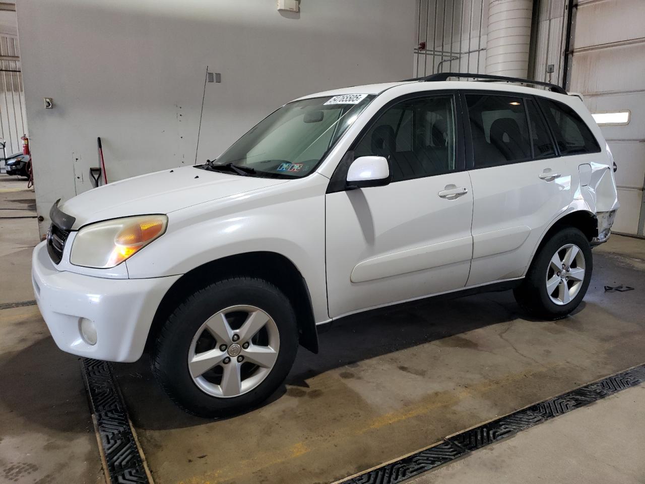 TOYOTA RAV4 2005