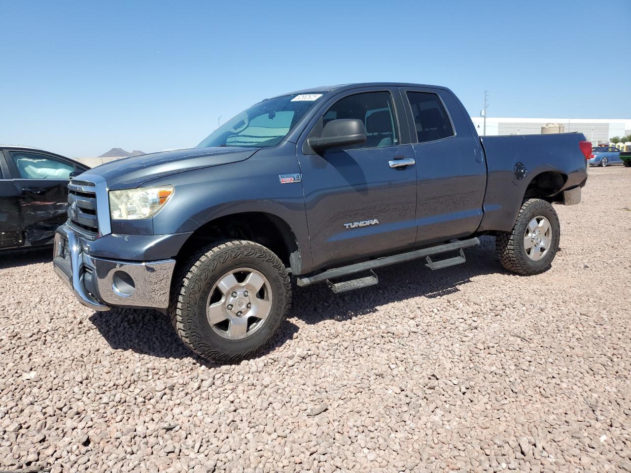 TOYOTA TUNDRA 2010