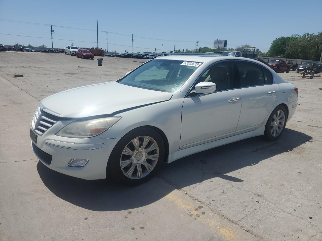 HYUNDAI GENESIS 3. 2009