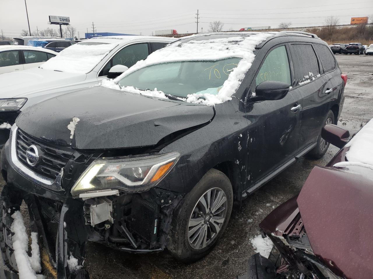 NISSAN PATHFINDER 2019