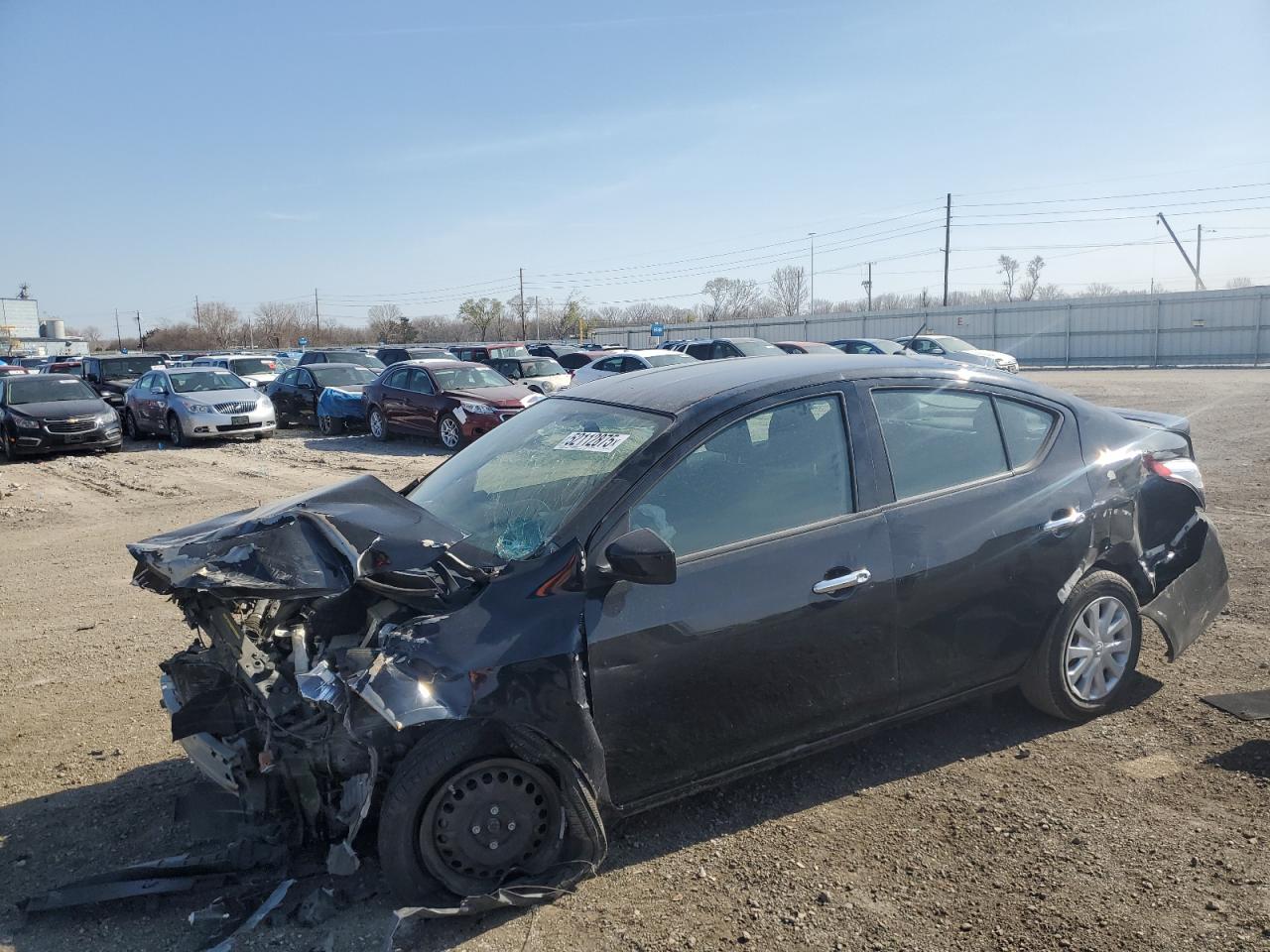 NISSAN VERSA S 2016