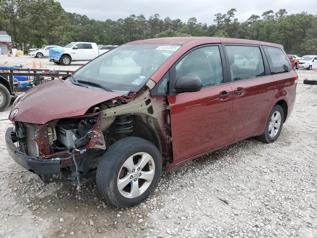 TOYOTA SIENNA BAS 2011