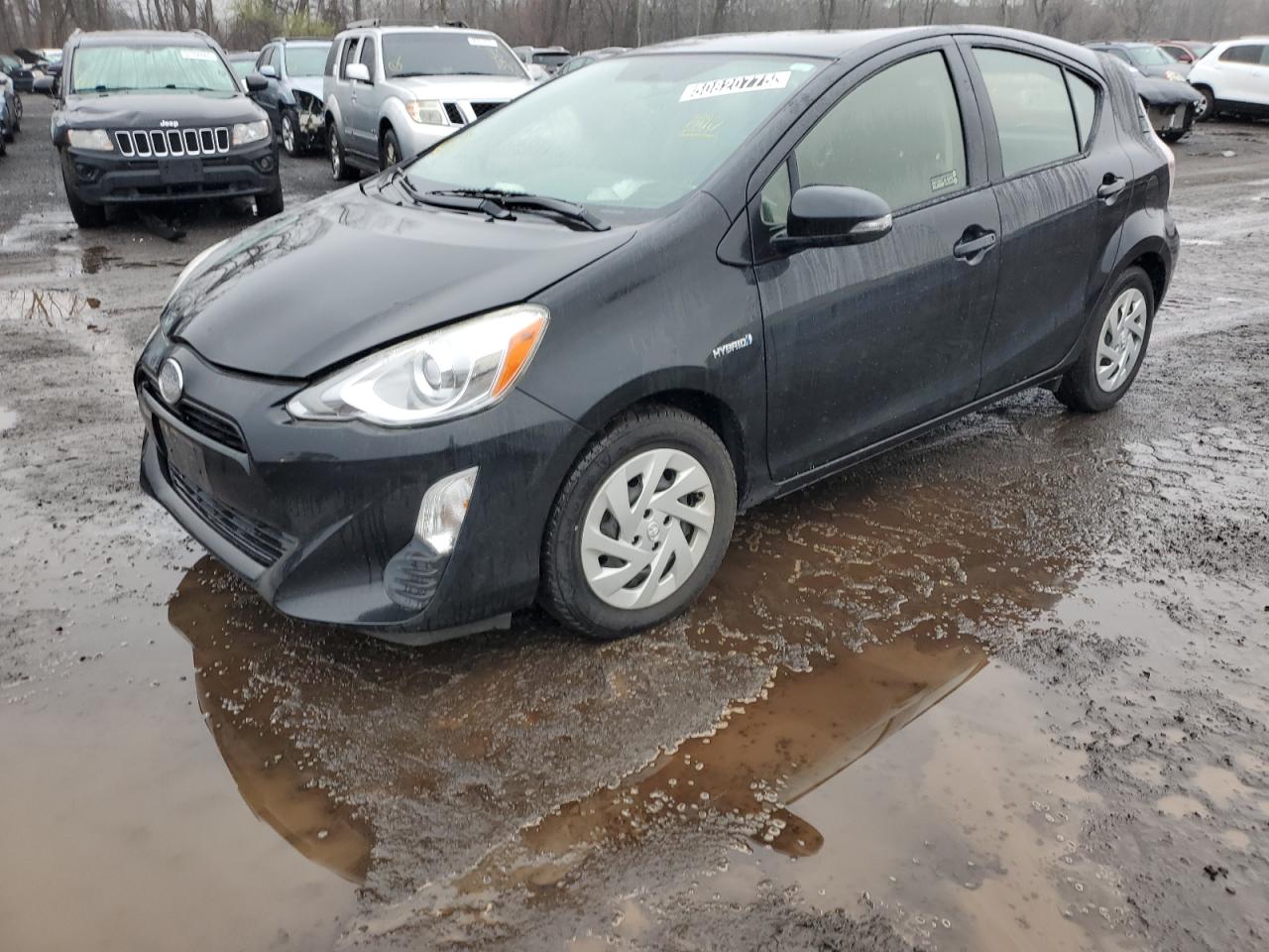 TOYOTA PRIUS C 2016