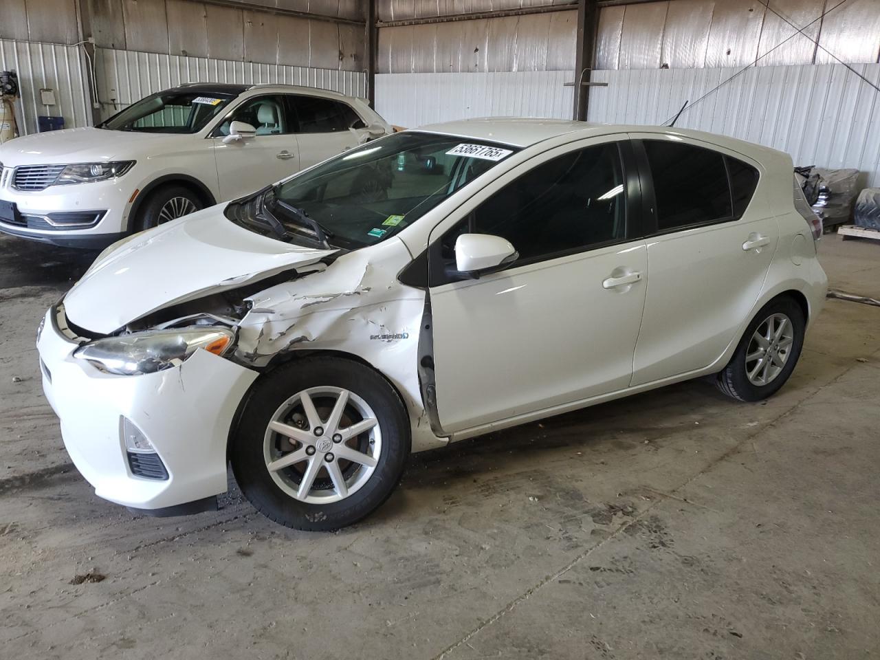 TOYOTA PRIUS C 2012